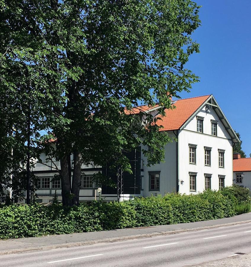 Kisa Waerdshus & Hotell Exterior foto