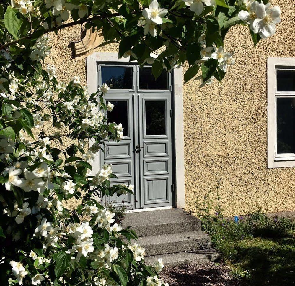 Kisa Waerdshus & Hotell Exterior foto
